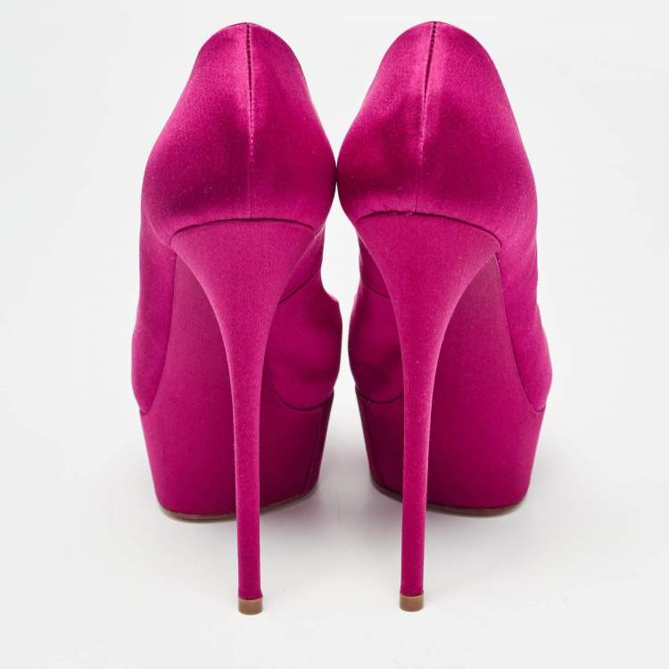 Pre Owned Casadei Pink Satin Peep Toe Platform Pumps Size 36