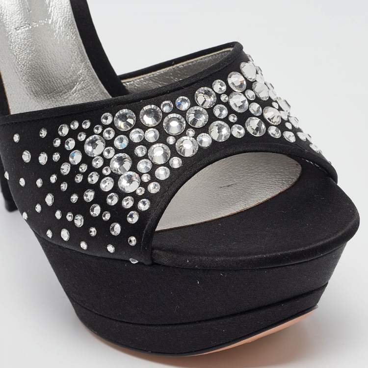 مملوكة مسبقًا Casadei Black Satin Crystal Embellished Slide Sandals Size 39.5