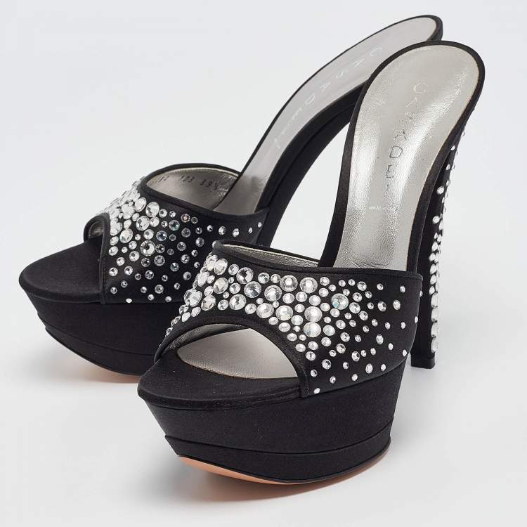 مملوكة مسبقًا Casadei Black Satin Crystal Embellished Slide Sandals Size 39.5