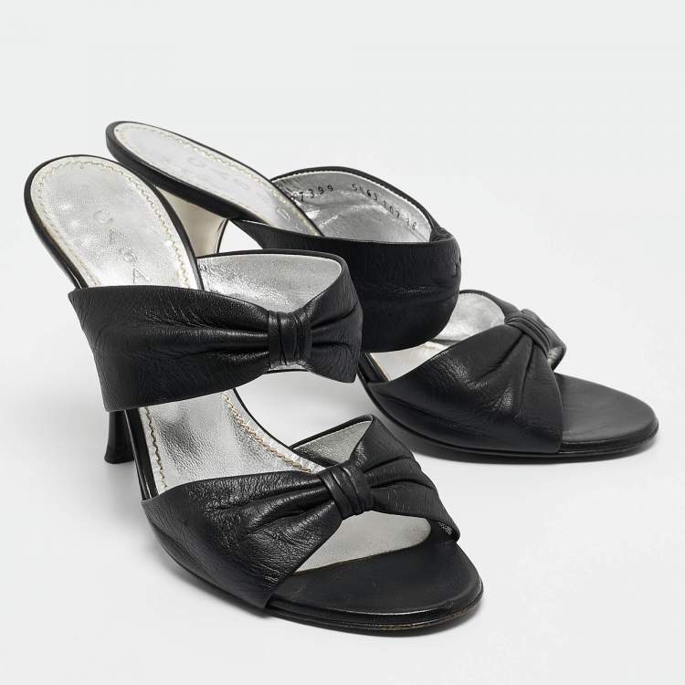 Pre Owned Casadei Black Leather Slide Sandals Size 38
