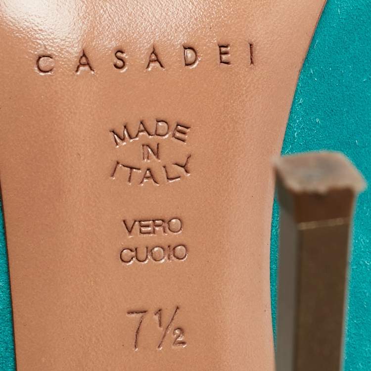 مملوكة مسبقًا Casadei Blue Suede Pointed Toe Ankle Strap Pumps Size 37.5