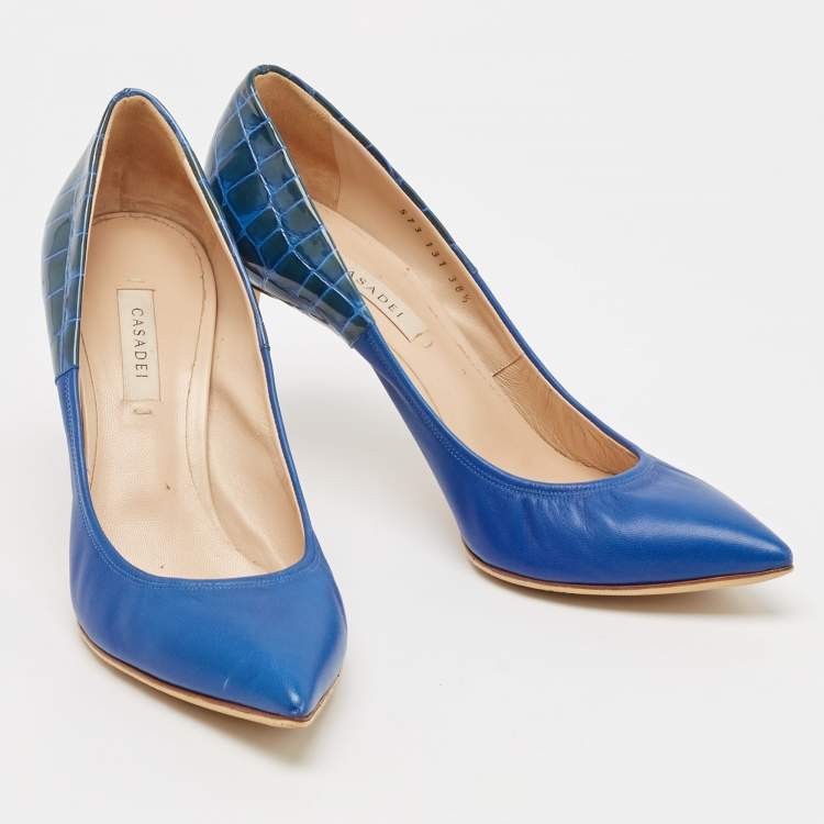 Pre Owned Casadei Blue Croc Embossed Patent Leather and Leather Pointed Toe Pumps Size 38.5