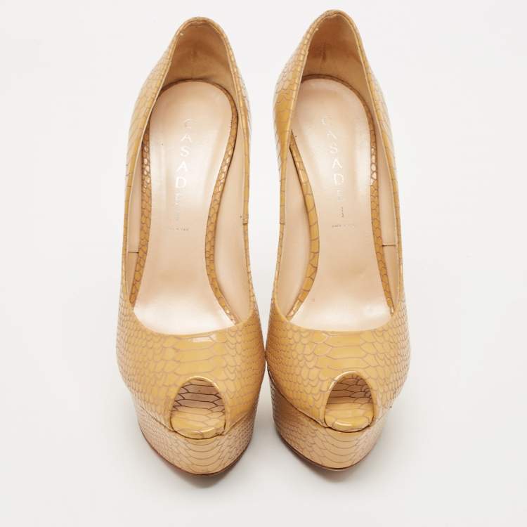 Pre Owned Casadei Brown Python Embossed Leather Peep Toe Pumps Size 39