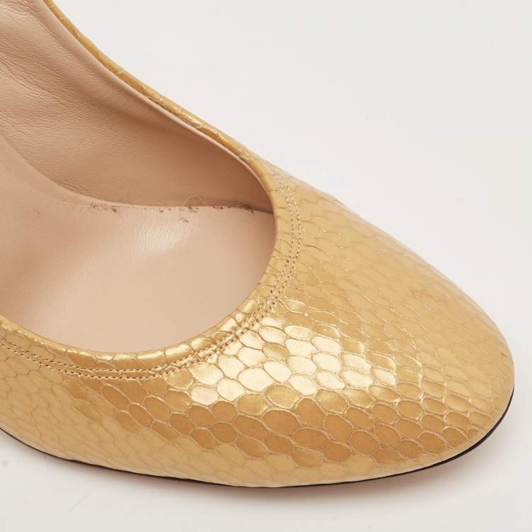 Pre Owned Casadei Yellow Python Embossed Leather Round Toe Pumps Size 37