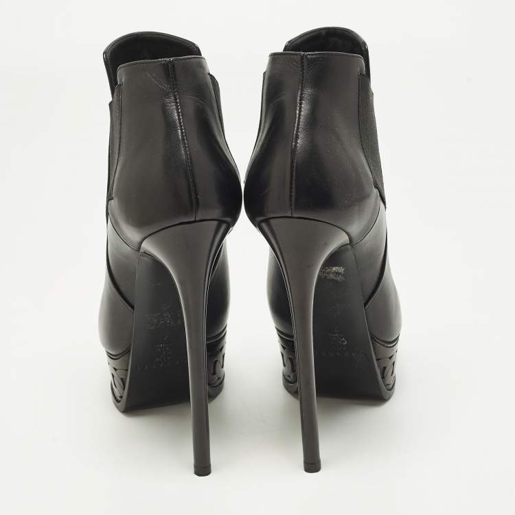 Pre Owned Casadei Size 37 Black Leather Platform Booties