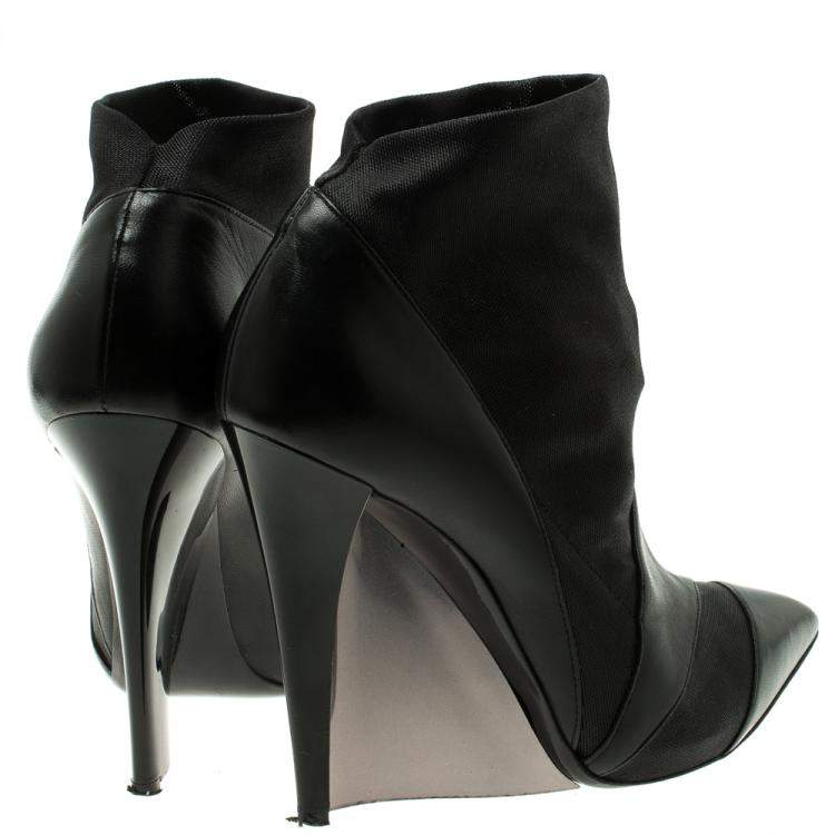 Pre Owned Casadei Black Leather Accent Heel Pointed Toe Ankle Boots Size 39.5