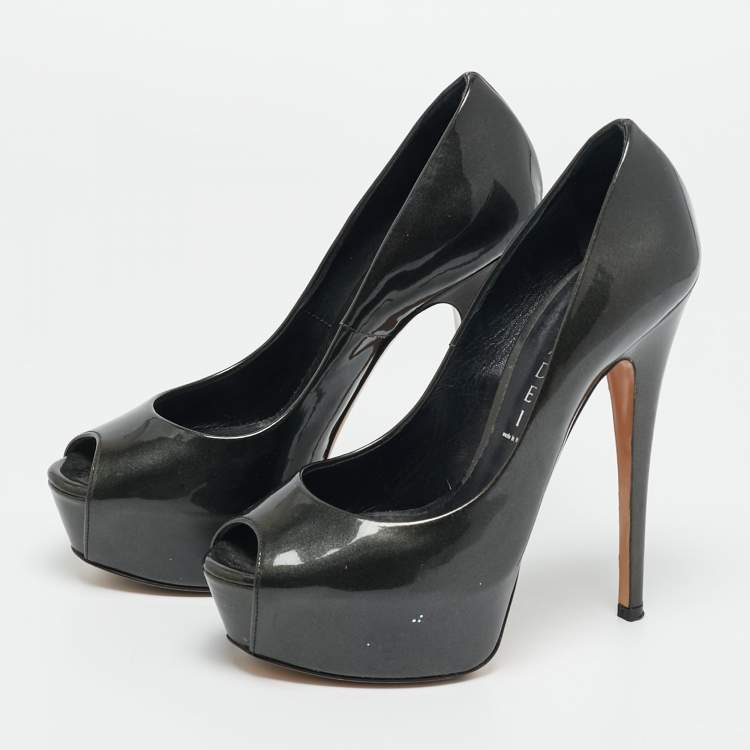 Pre Owned Casadei Size 36 Metallic Grey Patent Leather Peep Toe Pumps