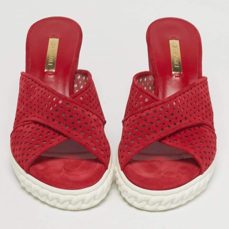 Pre Owned Casadei Size 39 Red Mesh and Suede Wedge Sandals