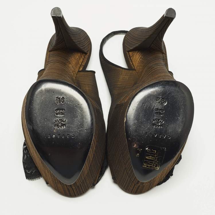 Pre Owned Casadei Bow Size 39 Gold/Black Fabric and Lace Platform Sandals