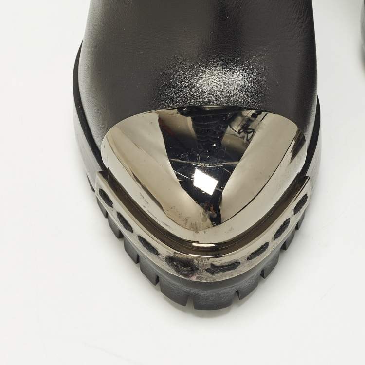 Pre Owned Casadei Size 38.5 Black Leather Ankle Length Boots