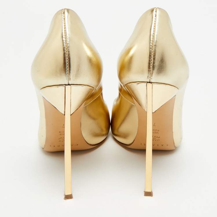 Pre Owned Casadei Blade Size 37 Gold Leather Pointed Toe Pumps