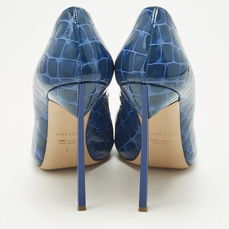 Pre Owned Casadei Size 39 Blue Croc Embossed Patent Leather Pointed Toe Pumps