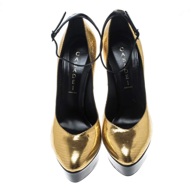 مملوكة مسبقًا Casadei Metallic Embossed Gold Leather Ankle Strap Platform Pumps Size 39
