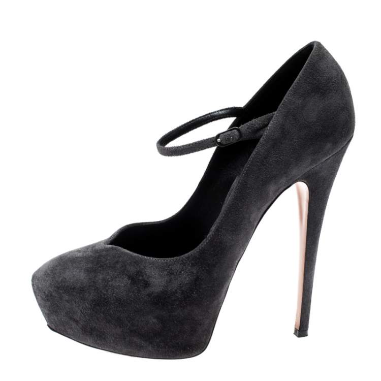 مملوكة مسبقًا Casadei Grey Suede Marry Jane Platform Pumps Size 38.5