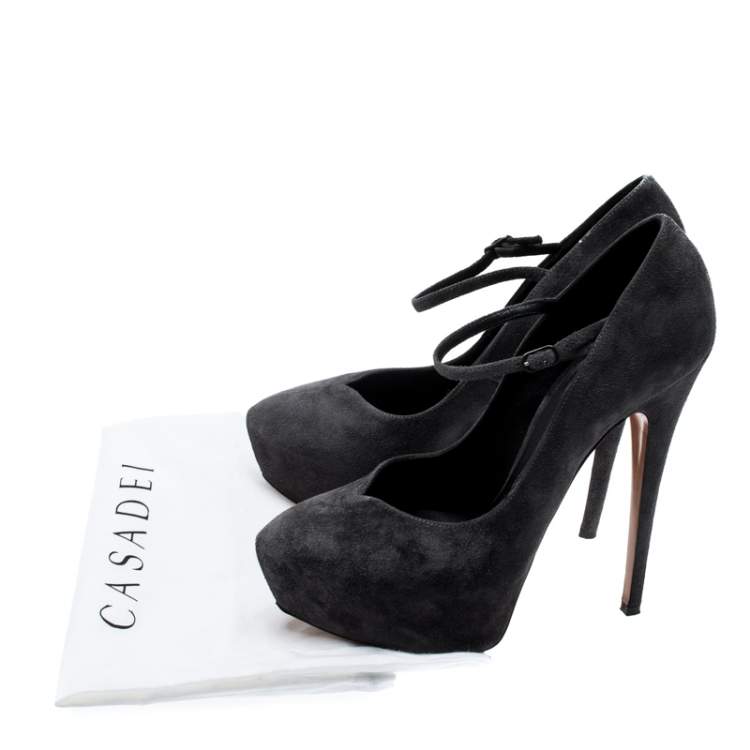 مملوكة مسبقًا Casadei Grey Suede Marry Jane Platform Pumps Size 38.5