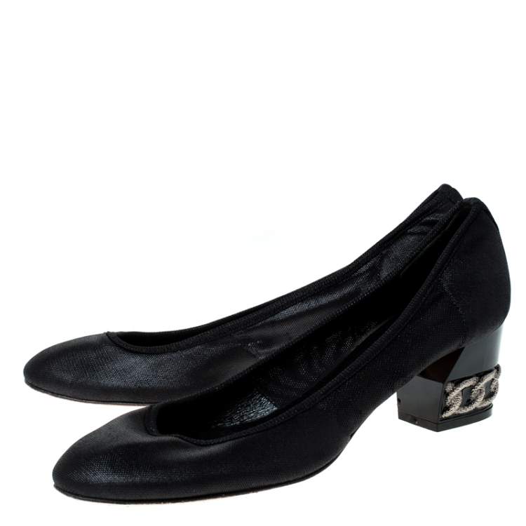 Pre Owned Casadei Black Mesh Chain Mid Heel Pumps Size 39