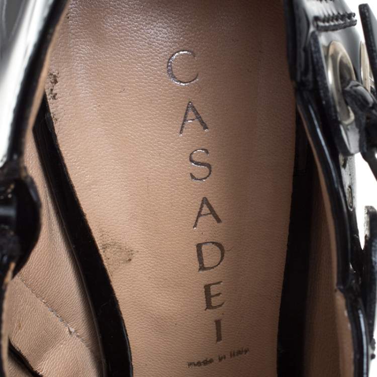 مملوكة مسبقًا Casadei Black Patent Leather Peep Toe Buckle Booties Size 39 