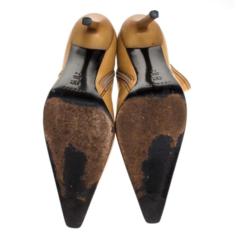 Pre Owned Casadei Tan Leather Pointed Toe Ankle Boots Size 37.5