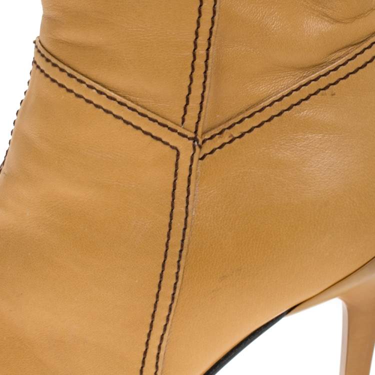 Pre Owned Casadei Tan Leather Pointed Toe Ankle Boots Size 37.5