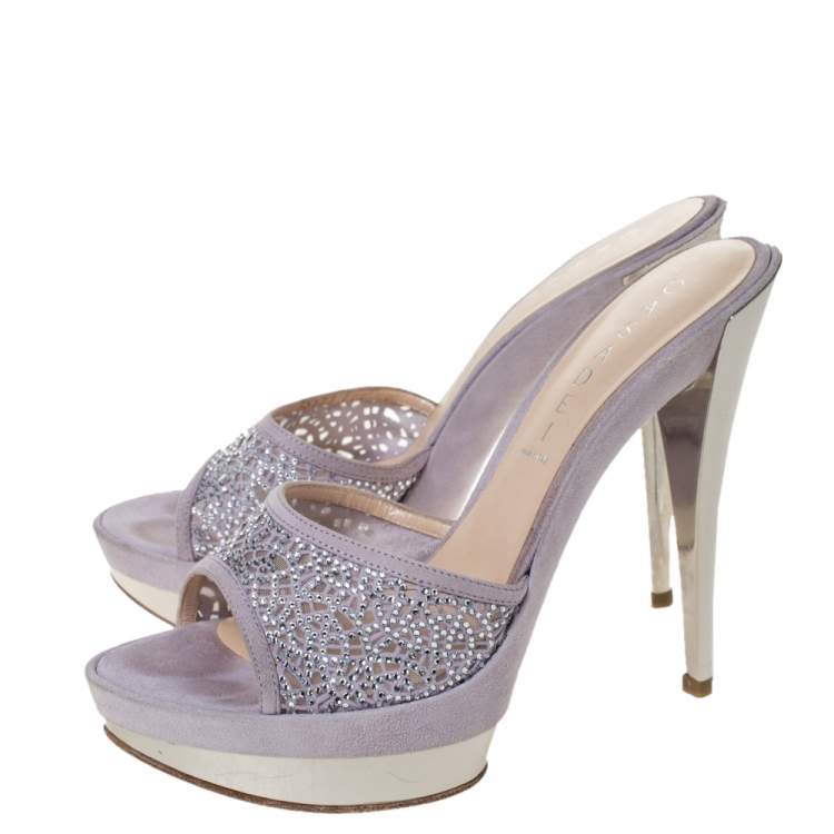 مملوكة مسبقًا Casadei Lilac Suede Crystal Embellished Platform Open Toe Platform Slide Sandals Size 39