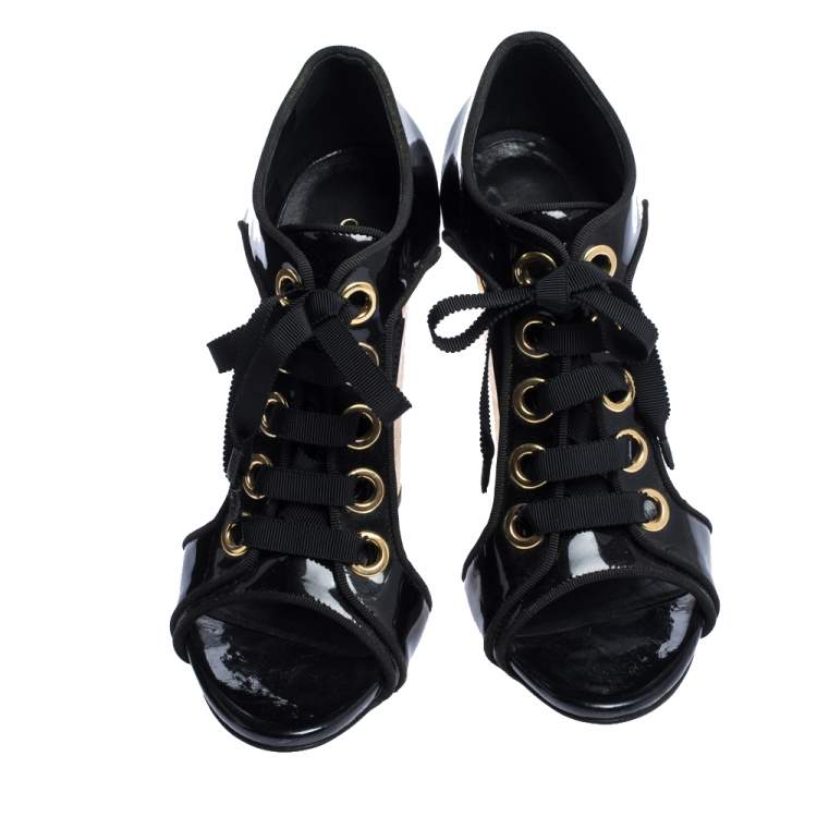 Pre Owned Casadei Black Cut Out Patent Vinyl Wooden Heel Booties Size 38