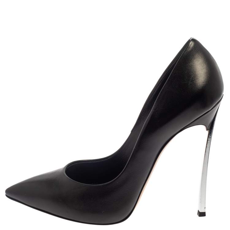 Pre Owned Casadei Black Leather Pointed Toe Pumps Size 38.5
