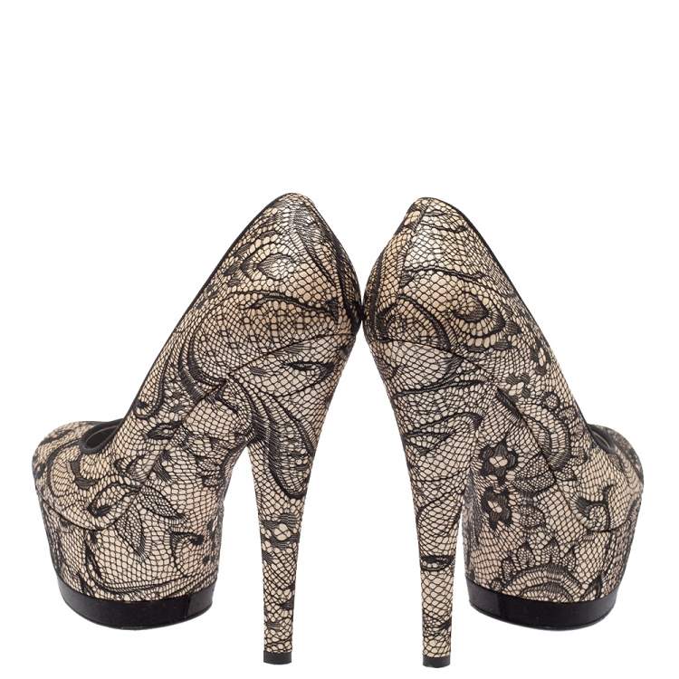 Pre Owned Casadei Beige/Black Lace And Satin Round Toe Platform Pumps Size 38