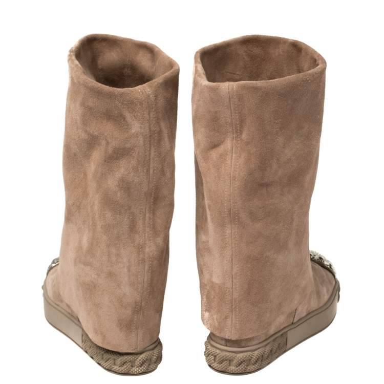 Pre Owned Casadei Beige Suede Pearl And Chain Cap Toe Fold-over Wedge Boots Size 38