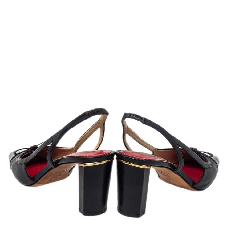 Pre Owned CH Carolina Herrera Black Leather Slingback Sandals Size 40
