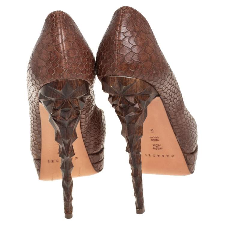 Pre Owned Casadei Brown Python Embossed Leather Platform Pumps Size 35