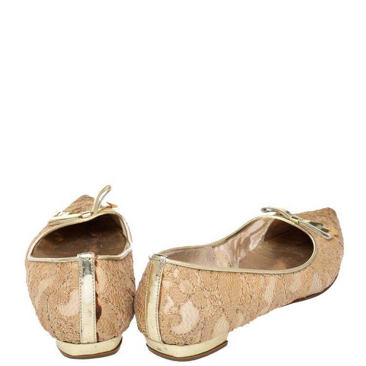 Pre Owned Casadei Gold Floral Lace And Leather Pointed Toe Ballet Flats Size 39.5