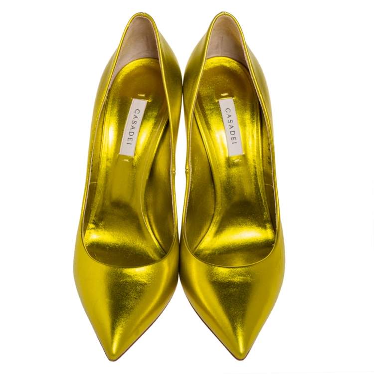 Pre Owned Casadei Metallic Yellow Leather Pointed Toe Pumps Size 40