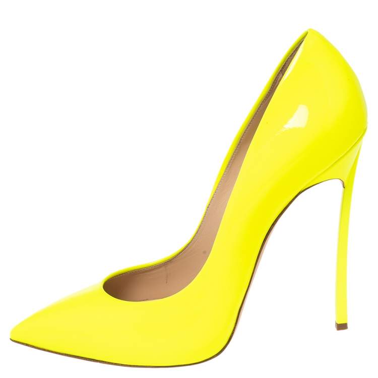Pre Owned Casadei Neon Green Patent Leather Blade Pumps Size 40