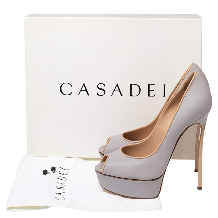 مملوكة مسبقًا Casadei Beige-Cream Leather Peep Toe Platform Pumps Size 37