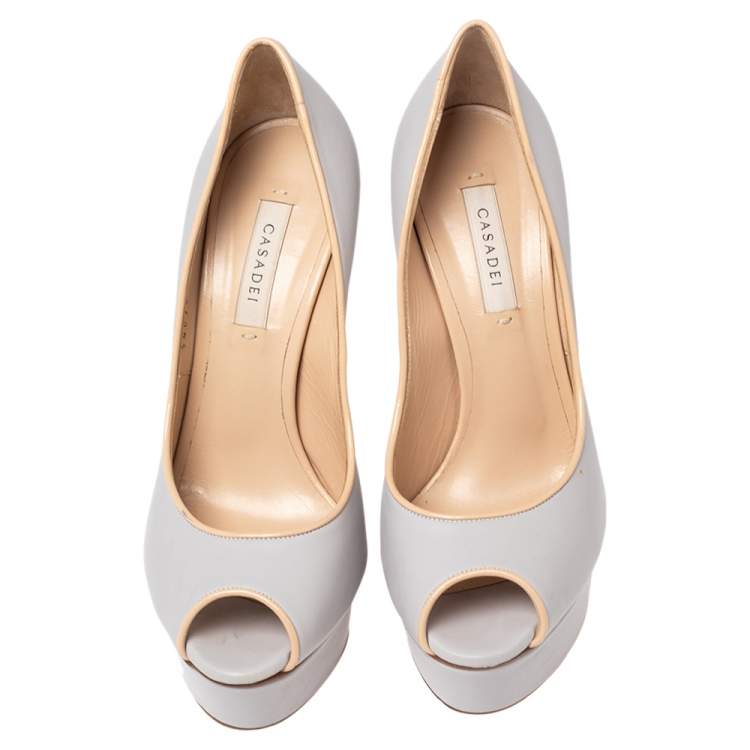 مملوكة مسبقًا Casadei Beige-Cream Leather Peep Toe Platform Pumps Size 37