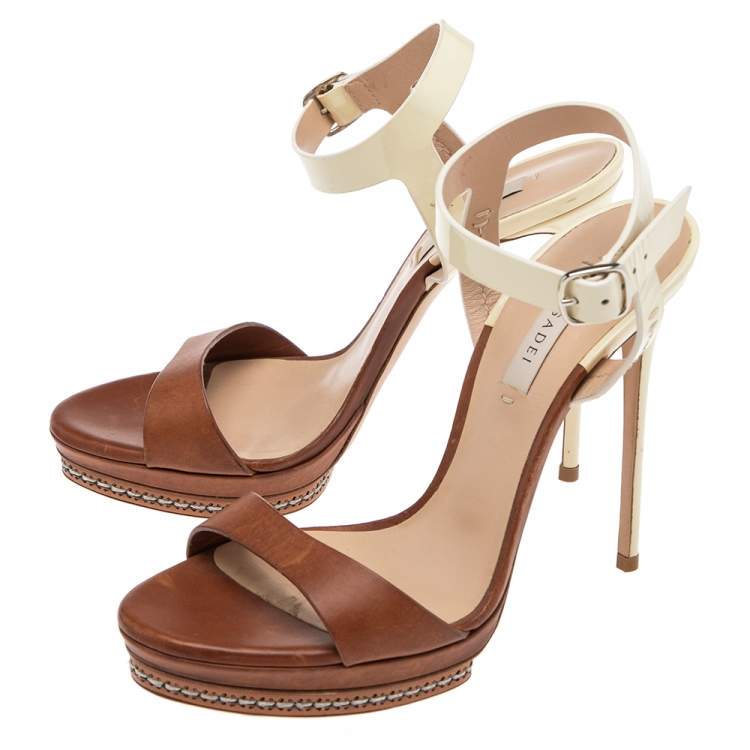 Pre Owned Casadei Brown/Cream Patent And  Leather Ankle Strap Platform Sandals Size 37