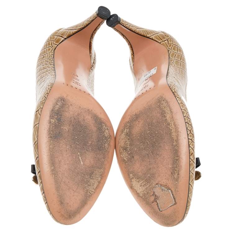 Pre Owned Casadei Olive Croc Embossed Leather Pumps Size 36.5