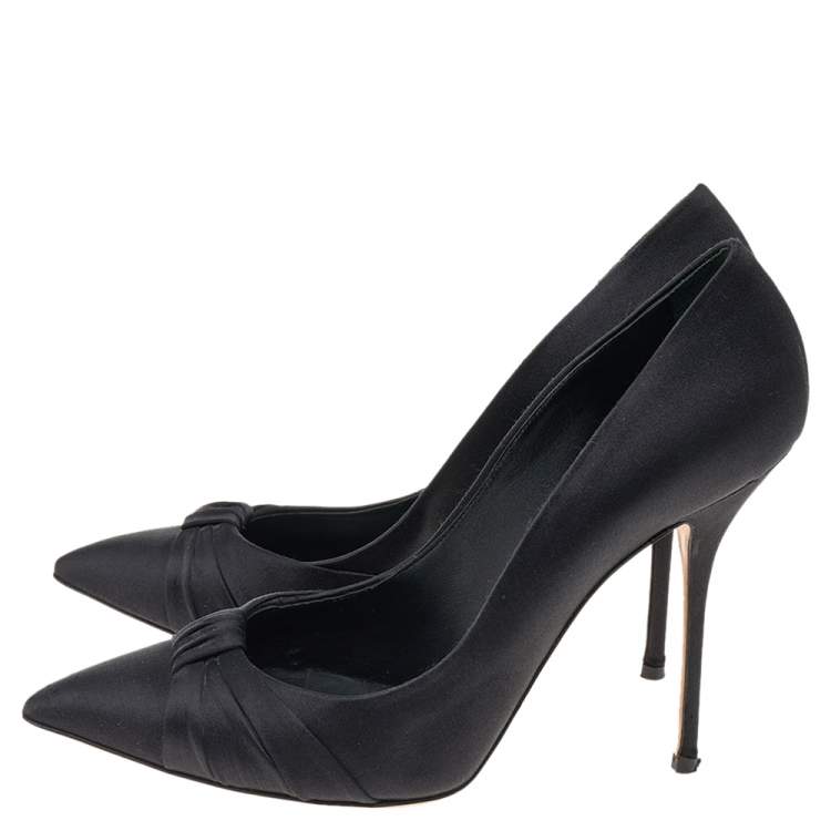 Pre Owned Casadei Black Satin Pointed Toe Pumps Size 39