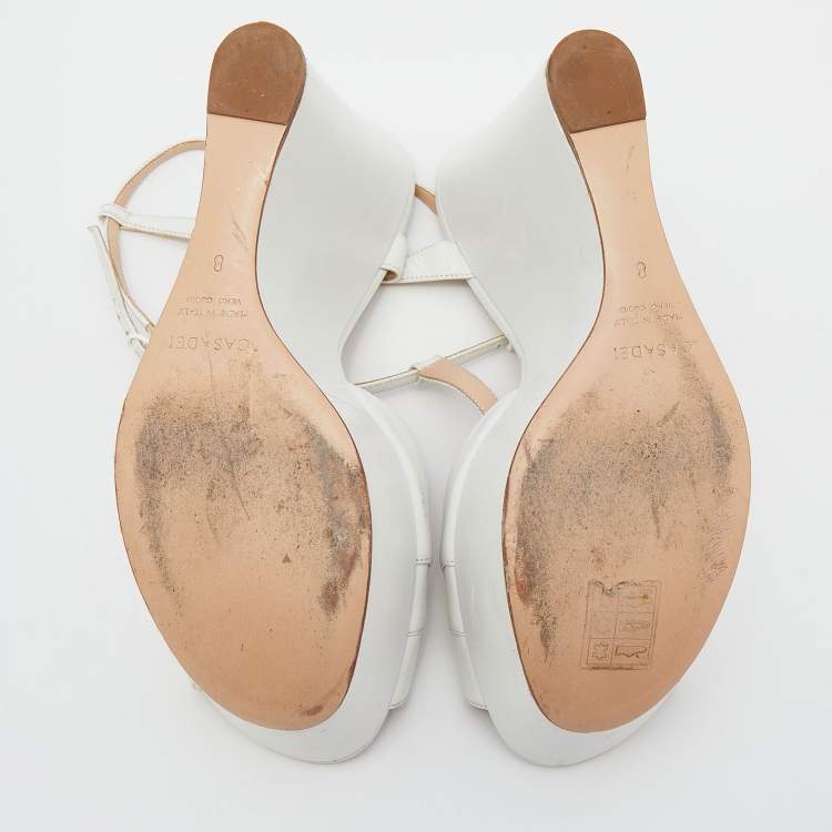 مملوكة مسبقًا Casadei White Leather Wedge Platform T-Strap Sandals Size 38
