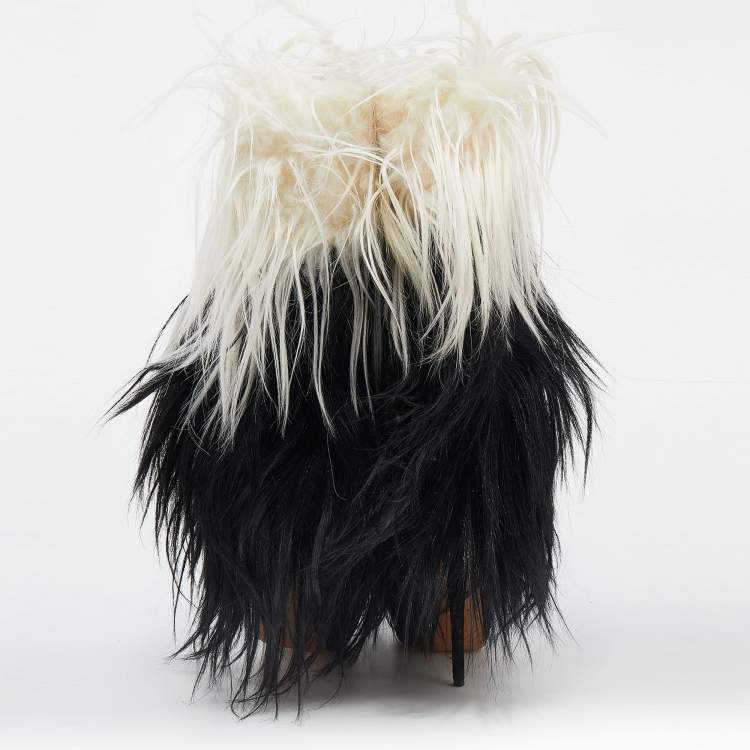 مملوكة مسبقًا Casadei Black/White Hair and Suede Ankle Boots Size 38