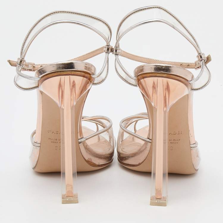 مملوكة مسبقًا Casadei Metallic PVC and Leather Sandals Size 39