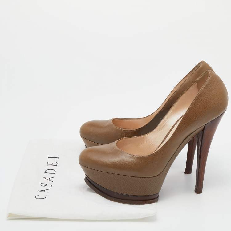 Pre Owned Casadei Khaki Leather Platform Pumps Size 37.5