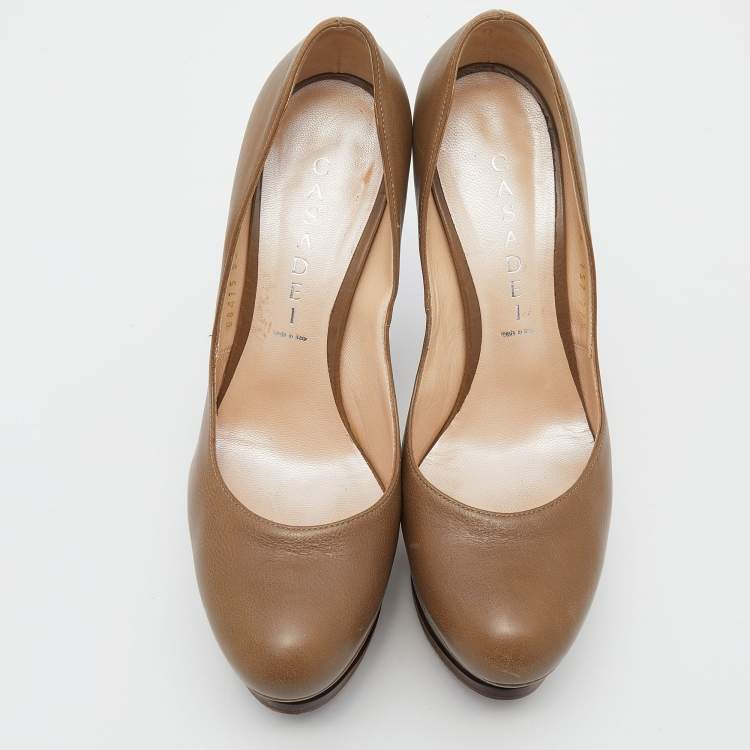 Pre Owned Casadei Khaki Leather Platform Pumps Size 37.5