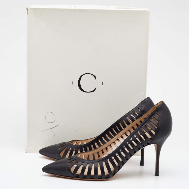 مملوكة مسبقًا Casadei Black Cut Out Leather Pointed Toe Pumps Size 38.5