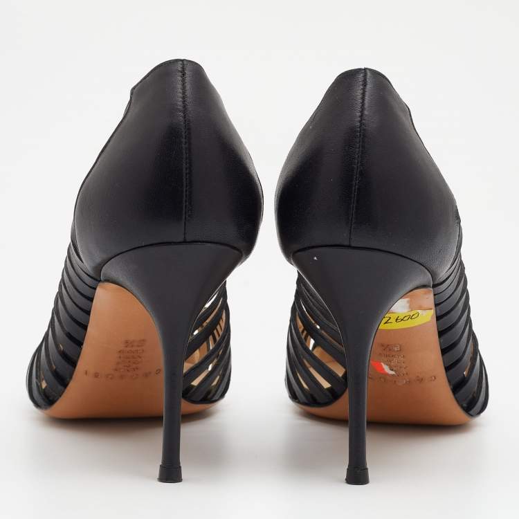 مملوكة مسبقًا Casadei Black Cut Out Leather Pointed Toe Pumps Size 38.5