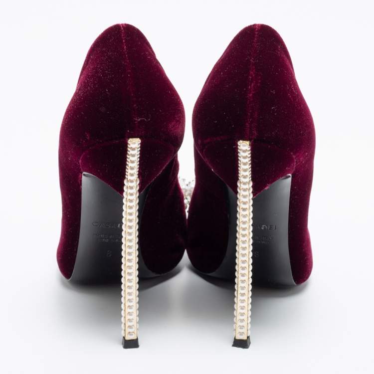 Pre Owned Casadei Burgundy Velvet Crystal and Faux Pearl Embellished Pumps Size 38