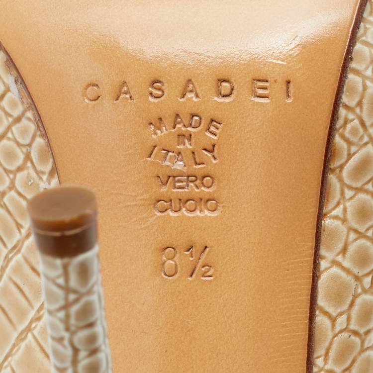 مملوكة مسبقًا Casadei Beige Croc Embossed Patent Leather Pointed Toe Pumps Size 38.5