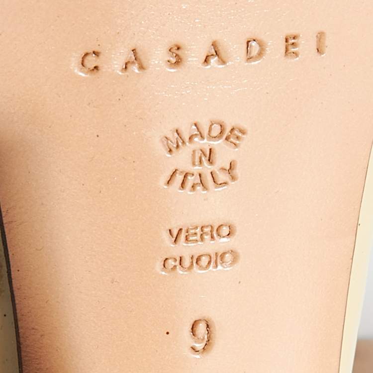 Pre Owned Casadei Beige Patent Leather Platform Pumps Size 39
