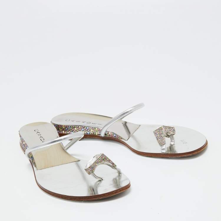 Pre Owned Casadei Silver Leather Crystal Embellished  Ring Toe Flat Sandals Size 39