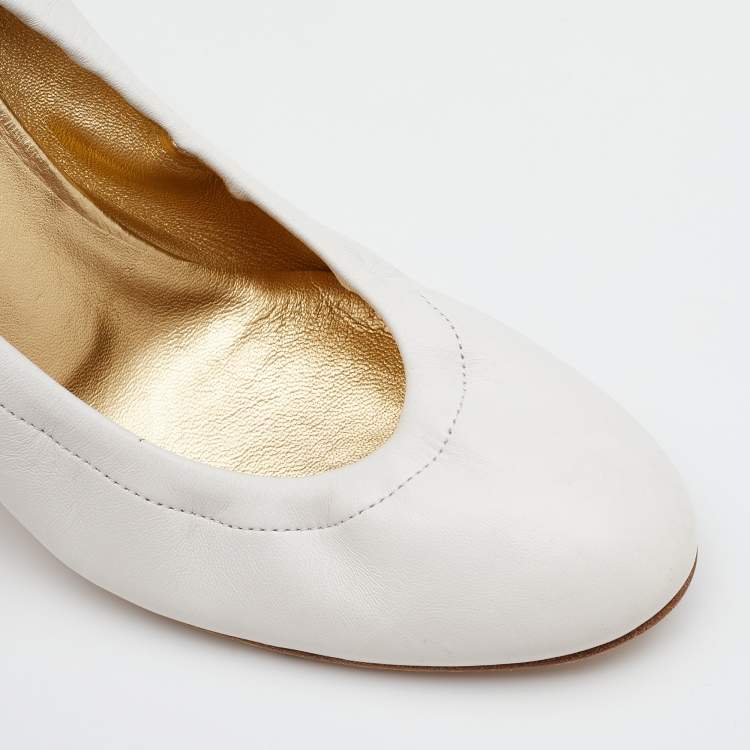 مملوكة مسبقًا Casadei White Leather Scrunch Block Heel Pumps Size 37